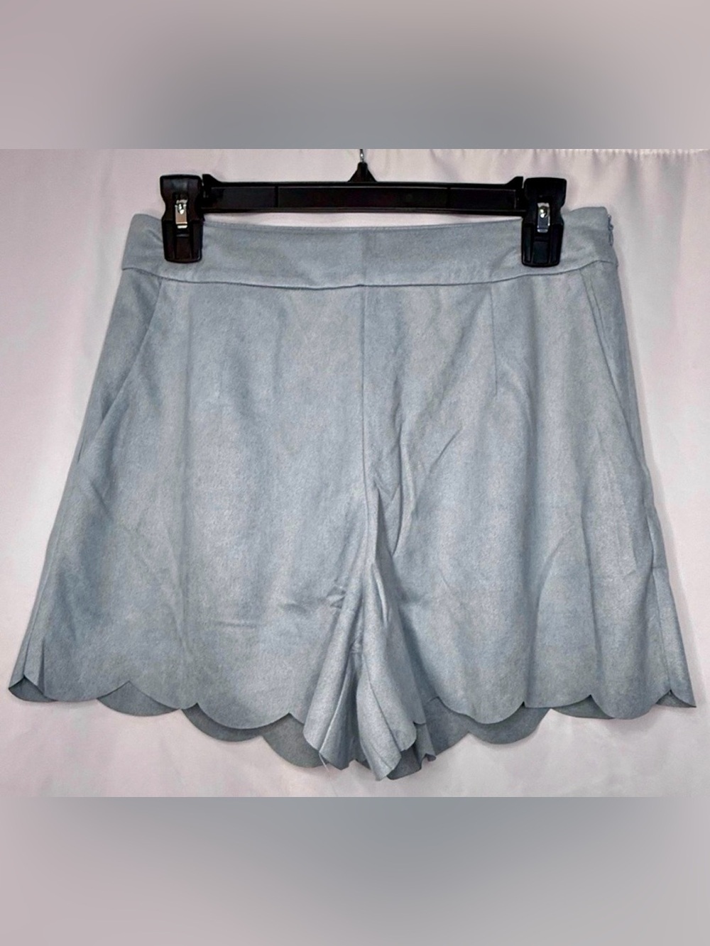 NWT Women's Slate Blue Scalloped Hem Suede Type Shorts By Mystery Size Small